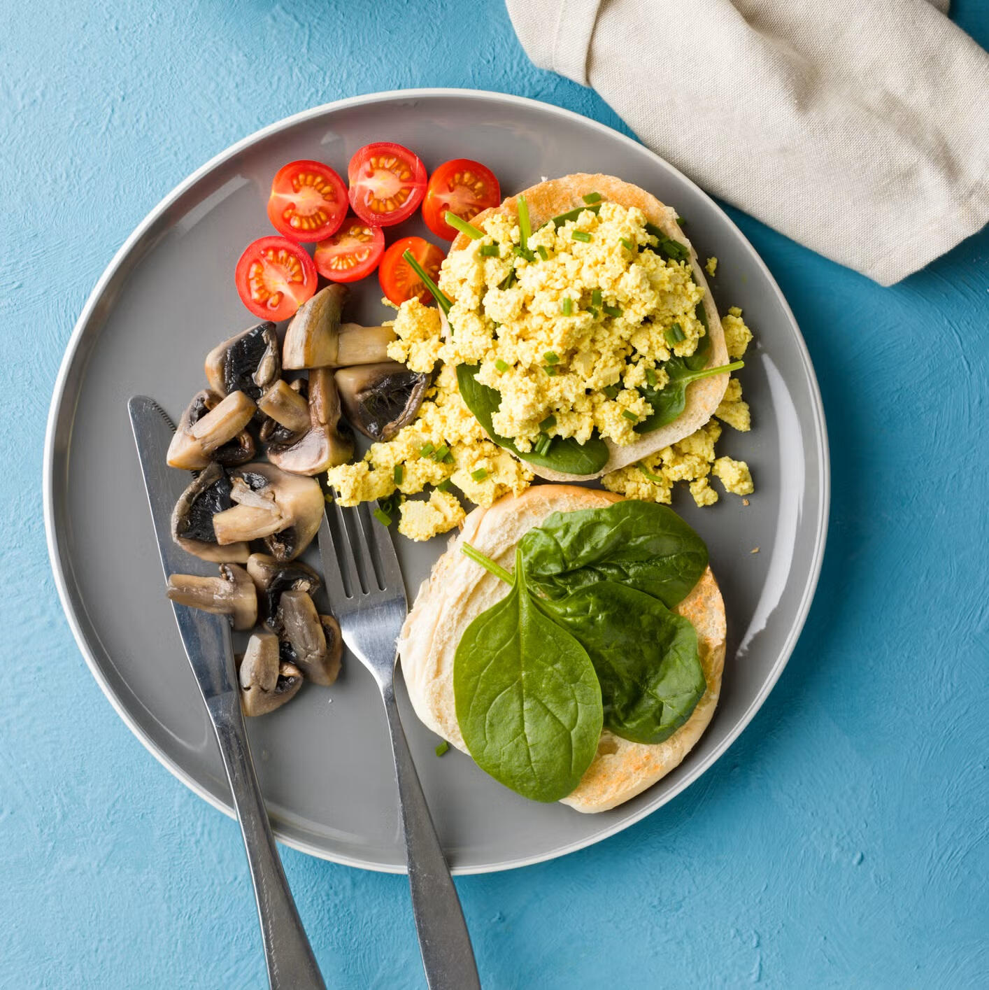 High-protein breakfast with eggs and avocado to support steady energy for men over 40